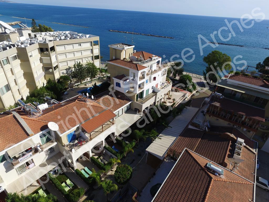 Sunrise Arches Apartments Лімасол Екстер'єр фото
