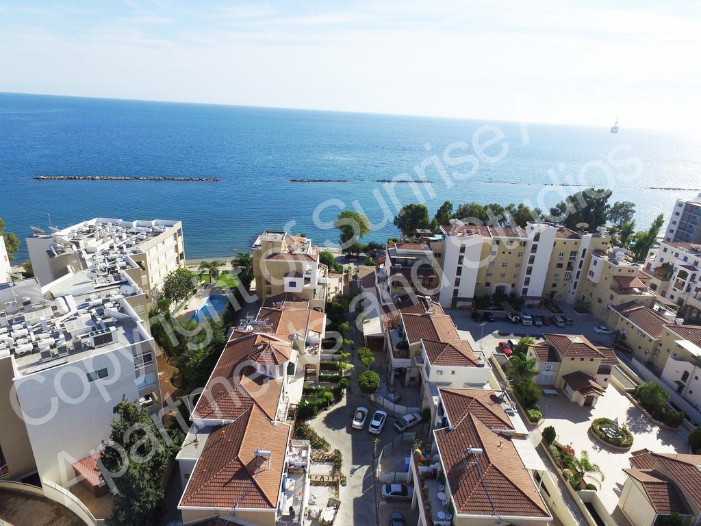 Sunrise Arches Apartments Лімасол Екстер'єр фото